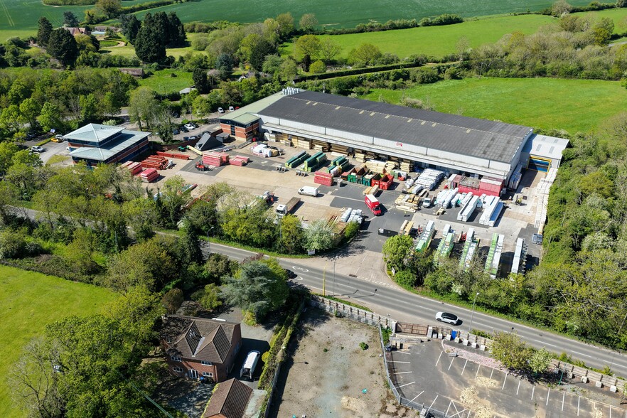 Abbey Mills, Alcester to rent - Building Photo - Image 2 of 7