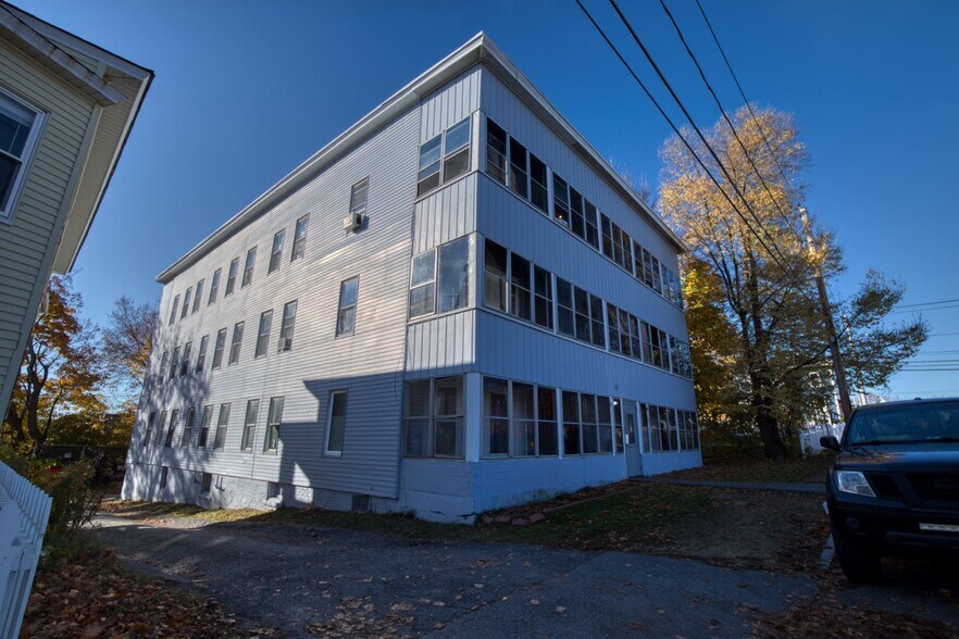 4 Building Portfolio Gardner/Fitchburg Gardner, MA for Sale UK