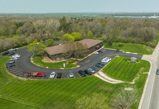 690 N Route 31, Crystal Lake, IL for sale Primary Photo- Image 1 of 1