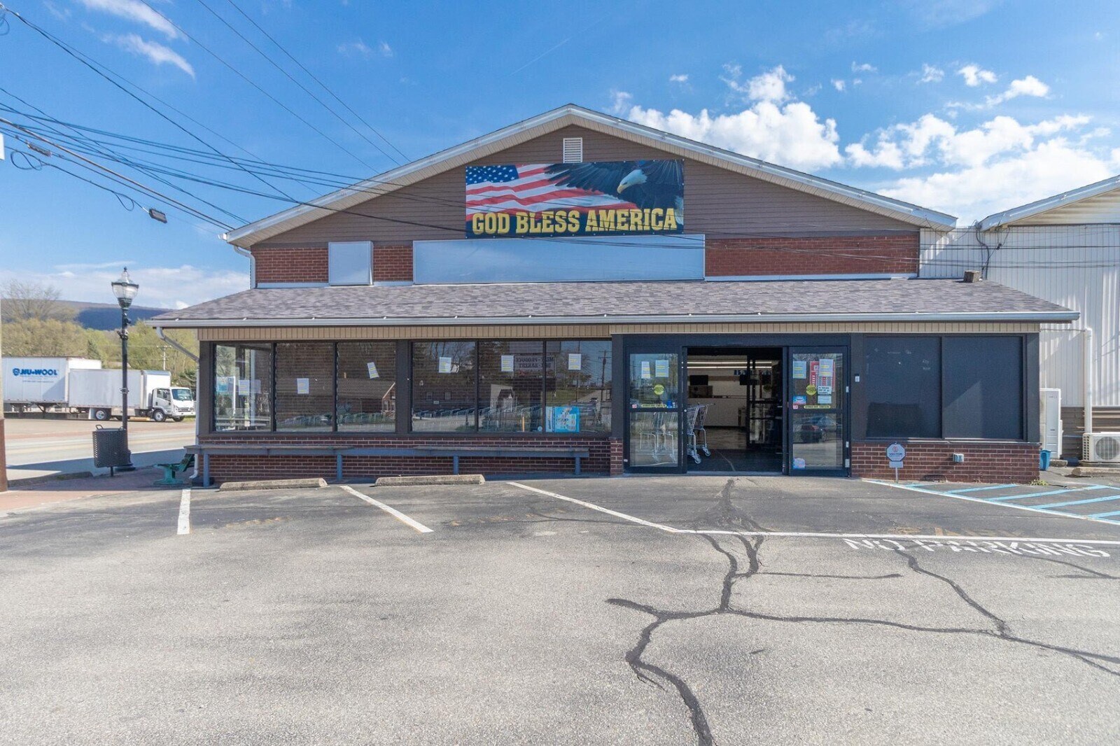 1176 National Pike, Hopwood, PA for sale Primary Photo- Image 1 of 1