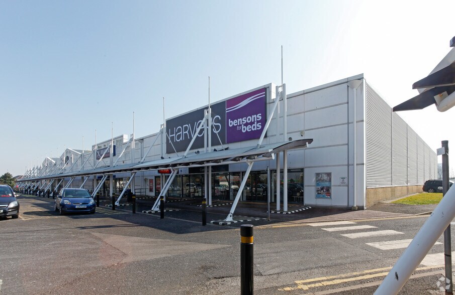 Pevensey Bay Rd, Eastbourne, BN23 6JH UK