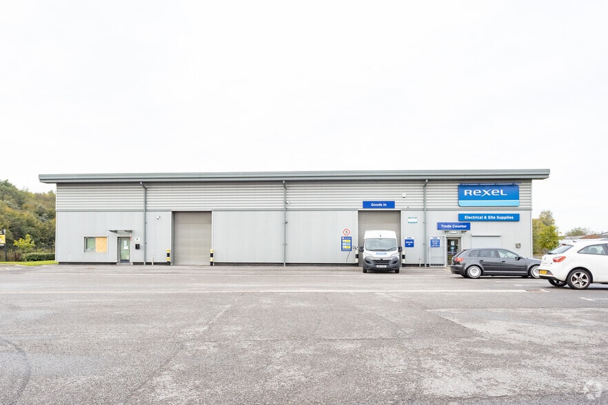 Phoenix Way, Stoke On Trent to rent - Building Photo - Image 2 of 2