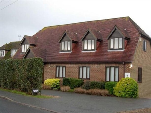 Stone St, Lympne to rent Primary Photo- Image 1 of 10