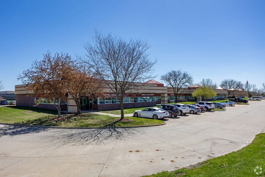 2701 SE Convenience Blvd, Ankeny, IA for rent - Primary Photo - Image 1 of 6