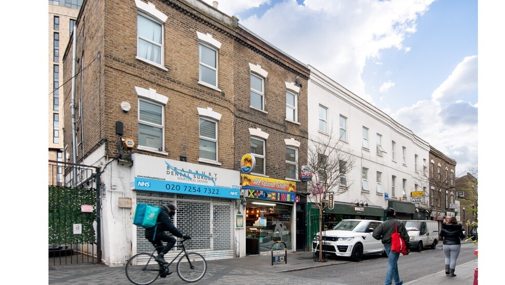 17 Bradbury St, London for sale - Primary Photo - Image 1 of 7