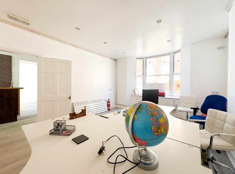 71A Bethcar St, Ebbw Vale to rent Interior Photo- Image 1 of 4