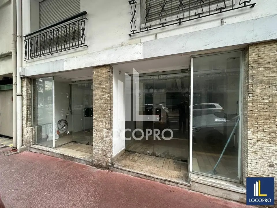 Vente Commerce 385 m² - Photo 1