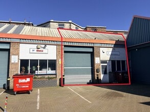 Leagrave Rd, Luton to rent Interior Photo- Image 1 of 2