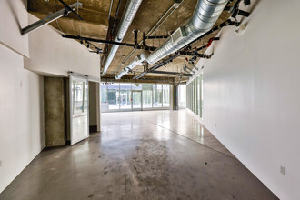 300 S Santa Fe Ave, Los Angeles, CA for rent Building Photo- Image 1 of 16