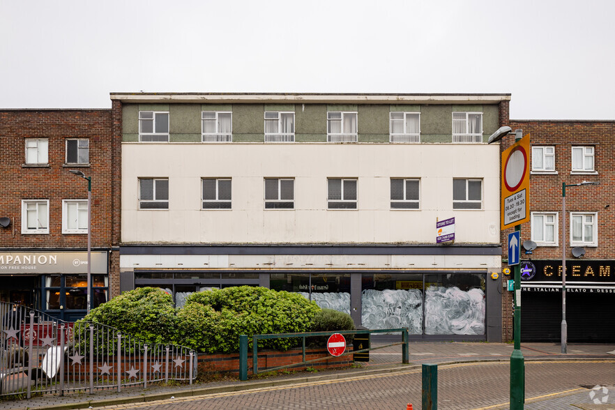 137-141 Shenley Rd, Borehamwood for sale - Primary Photo - Image 1 of 1