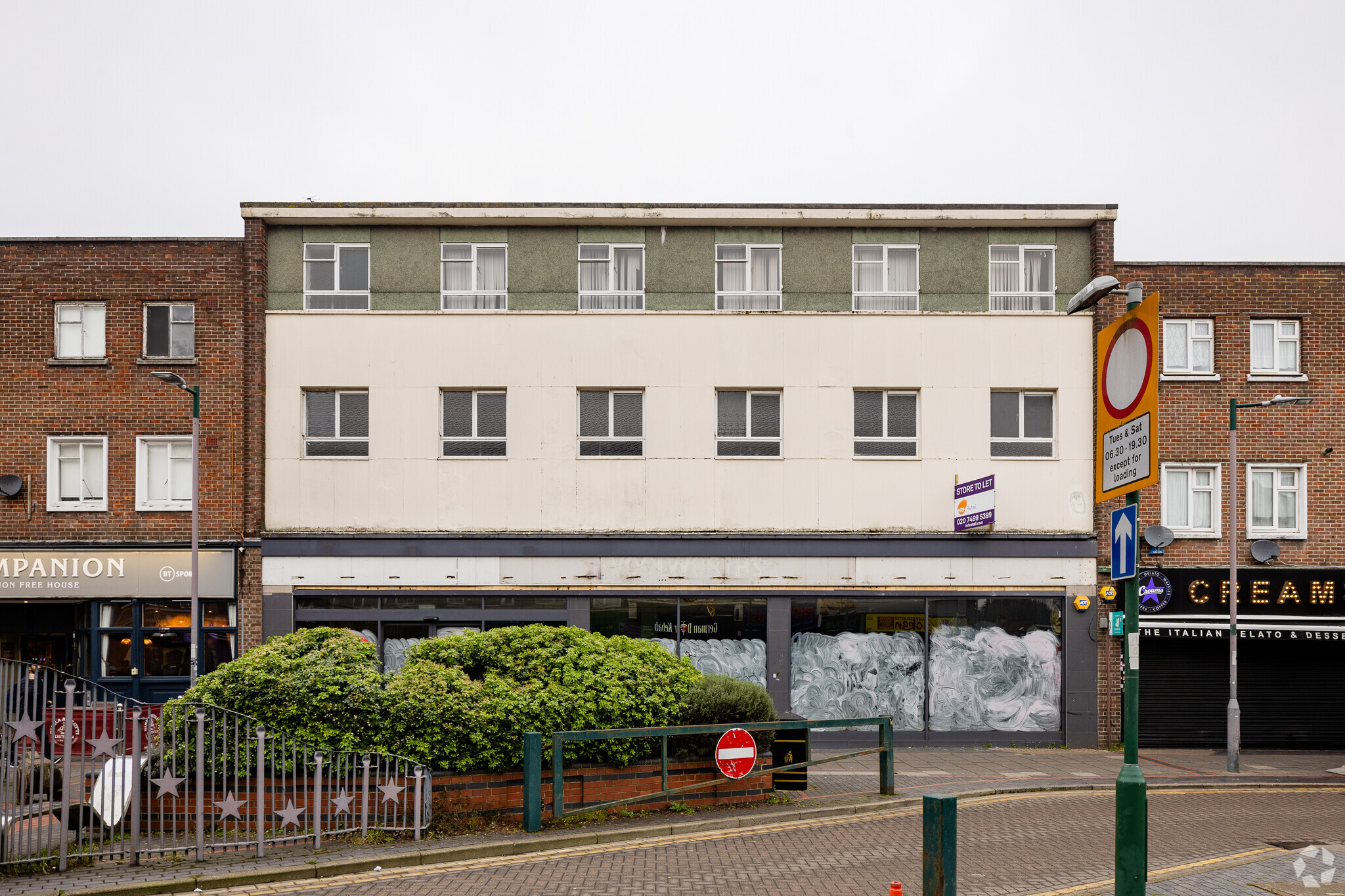 137-141 Shenley Rd, Borehamwood for sale Primary Photo- Image 1 of 1