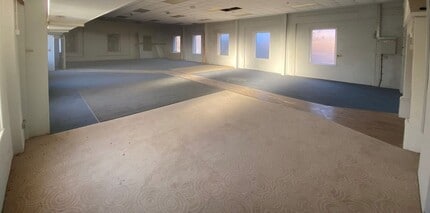 The Old Chapel, Brigg to rent Interior Photo- Image 1 of 4