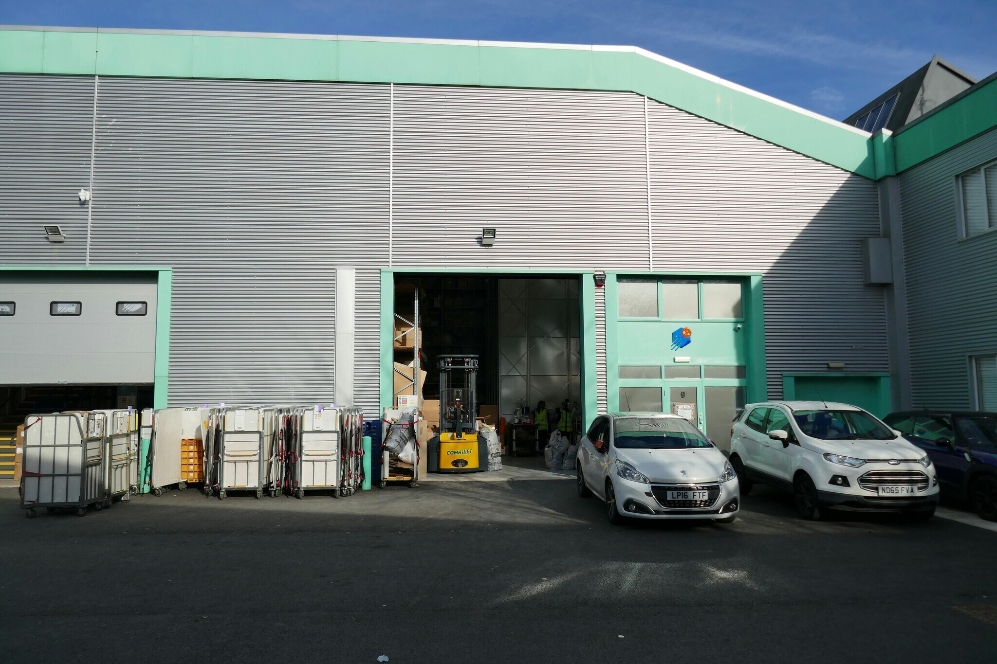 9 Peartree Business Centre, South Road, Harlow for sale Primary Photo- Image 1 of 1