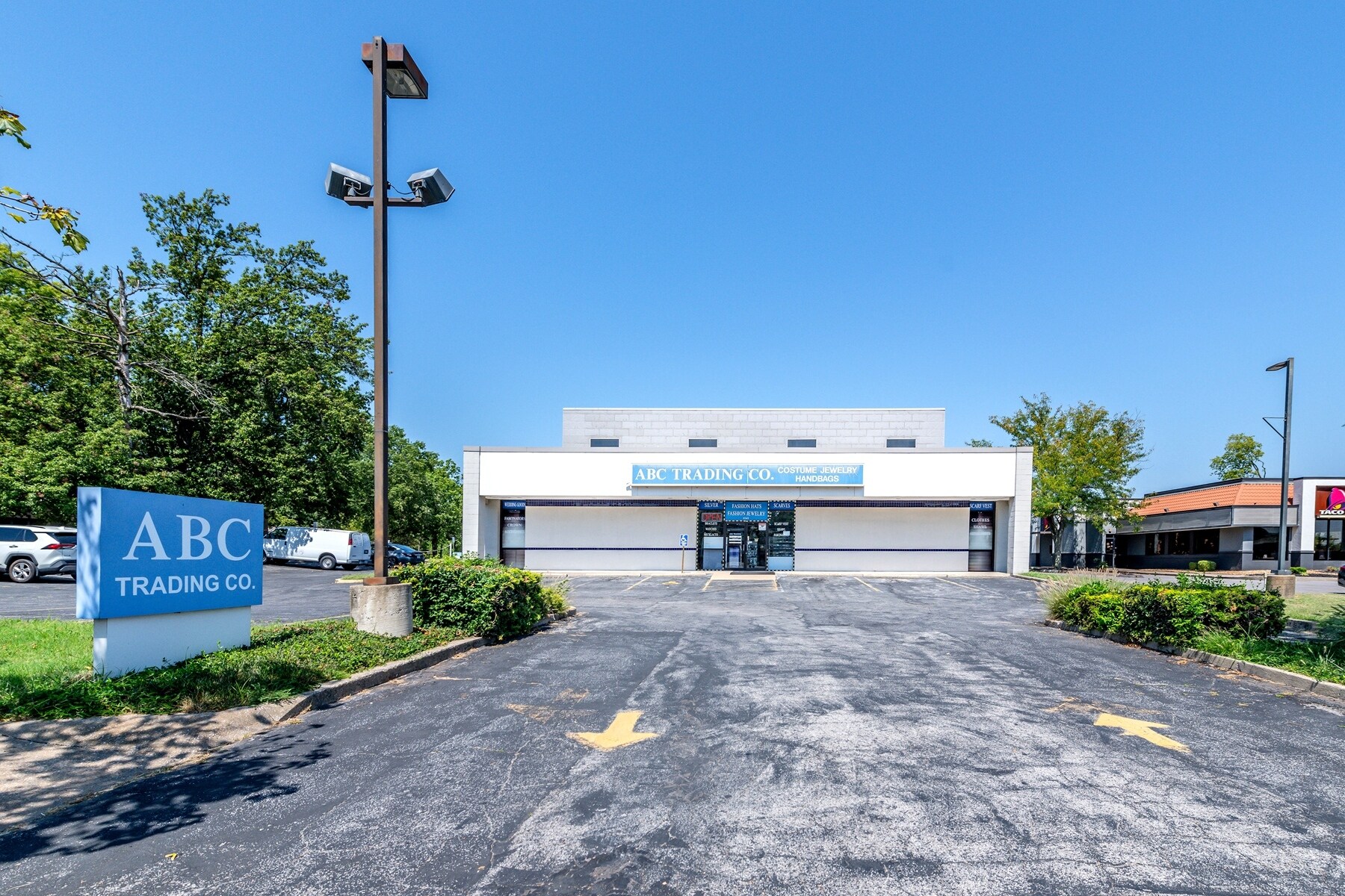 9345 Olive Blvd, Saint Louis, MO for sale Building Photo- Image 1 of 1
