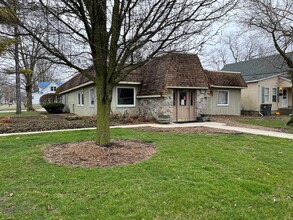 357 N Nappanee St, Nappanee, IN for sale Building Photo- Image 1 of 14