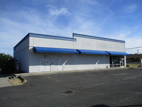 412 S 9th Ave, Walla Walla, WA for rent Building Photo- Image 2 of 11