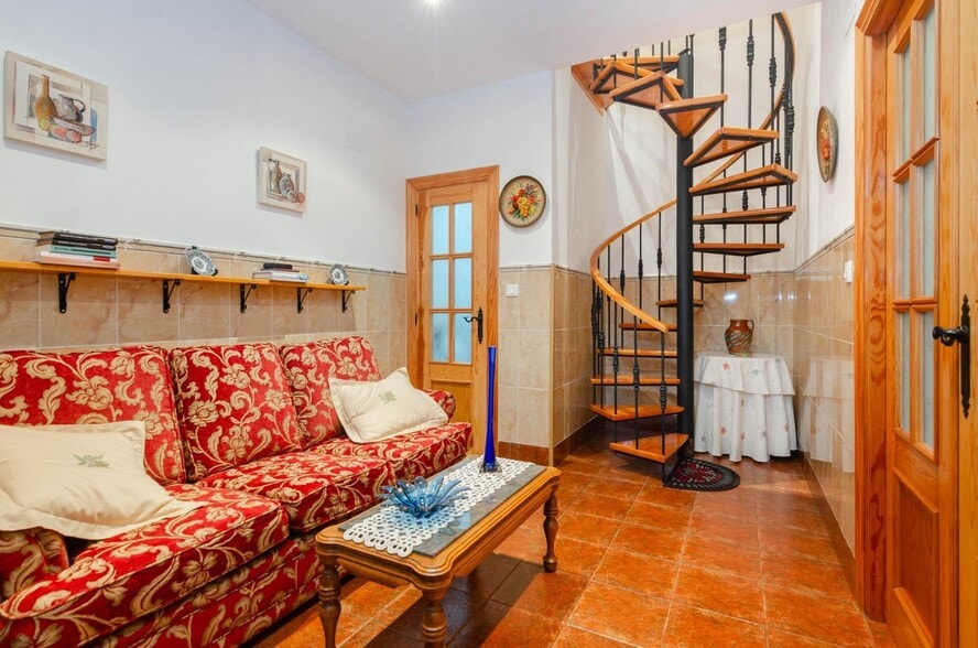 Teyera, 21, Mieres, Asturias for sale - Building Photo - Image 2 of 16