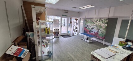 11-13 Broadwater Blvd, Worthing to rent Interior Photo- Image 1 of 4