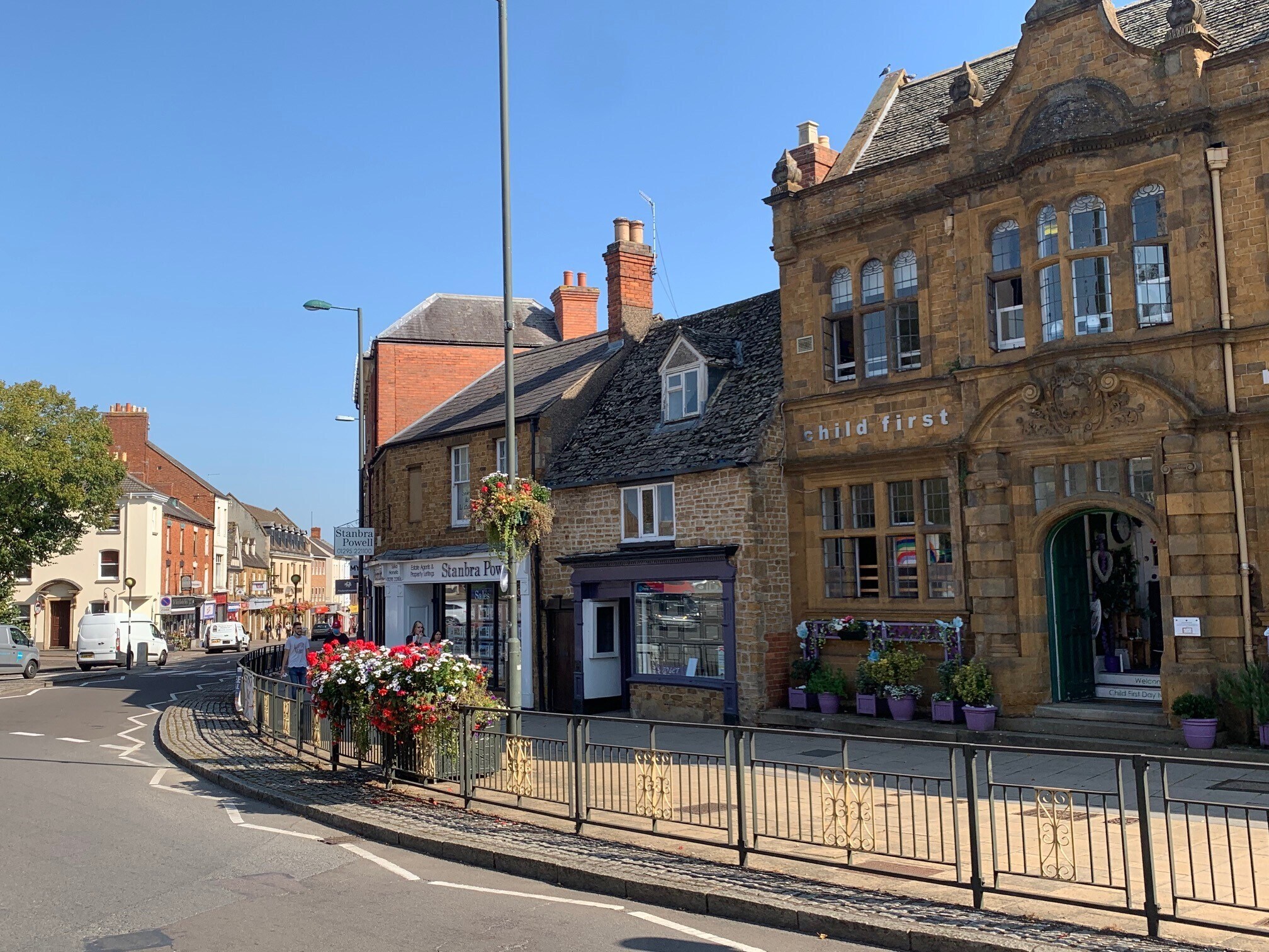 6 Horse Fair, Banbury for sale Building Photo- Image 1 of 1