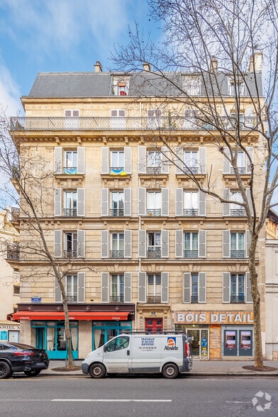 Build-to-Rent in Paris for sale - Building Photo - Image 3 of 3