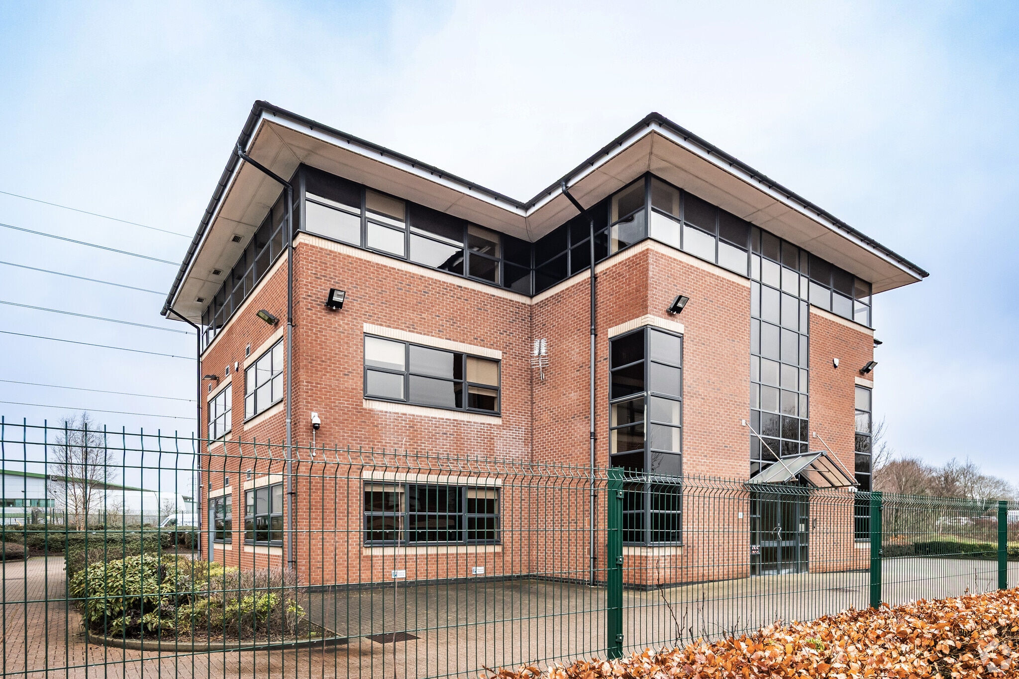 Howarth Ct, Oldham for sale Primary Photo- Image 1 of 3