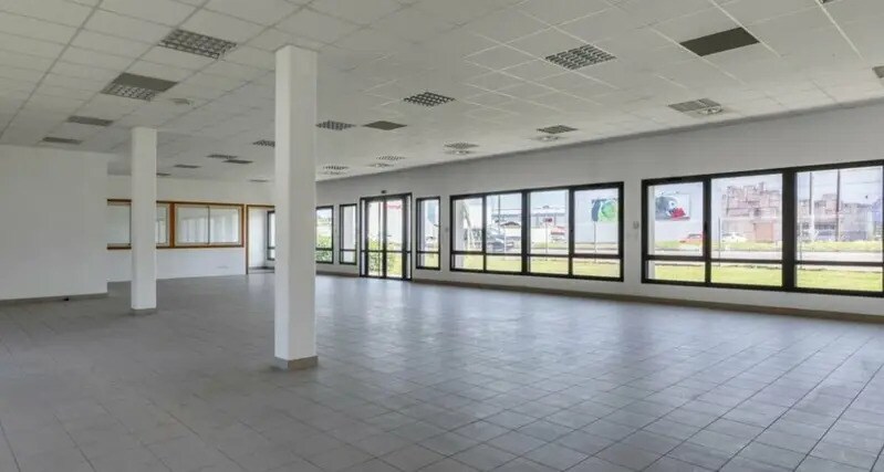 151 B Route De Grenoble, Saint-Priest to rent - Interior Photo - Image 3 of 8