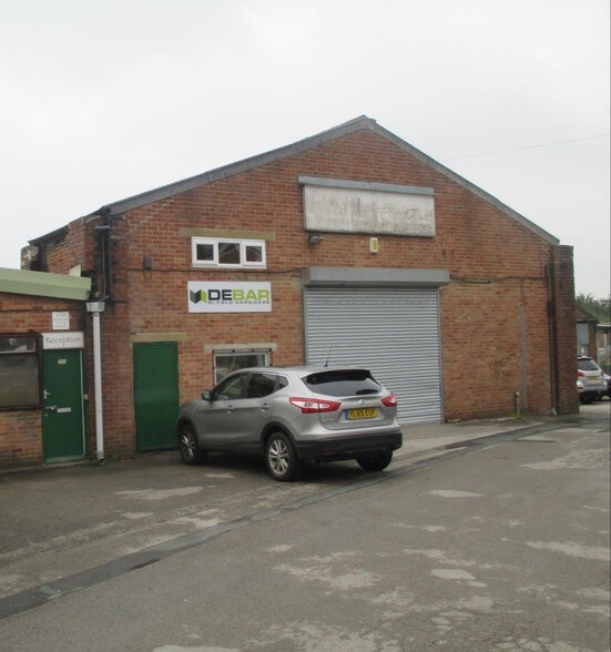 Town Gate, Bradford for sale - Primary Photo - Image 1 of 1