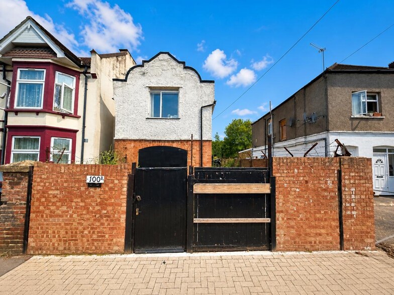 100B London Rd, Wembley for sale - Building Photo - Image 2 of 4