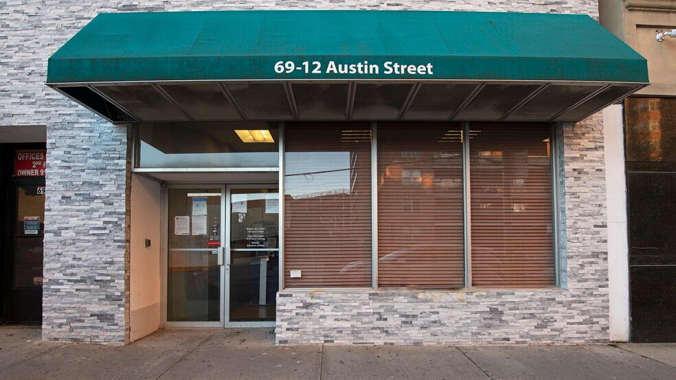 6912 Austin St, Forest Hills 11375 UK