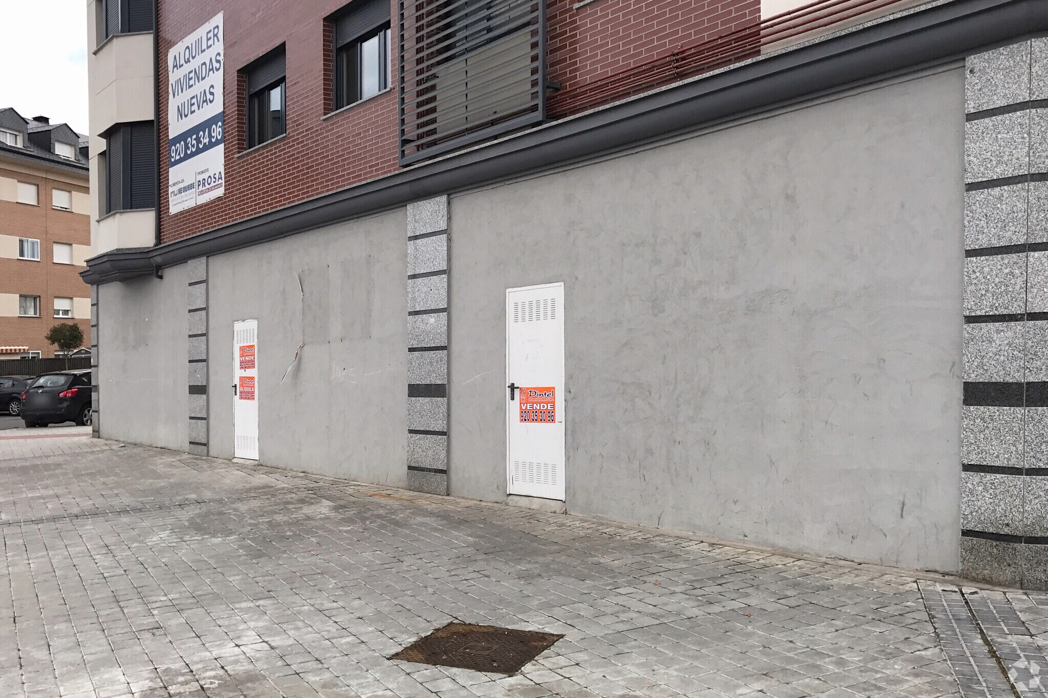 Retail in Ávila, Ávila to rent Interior Photo- Image 1 of 2