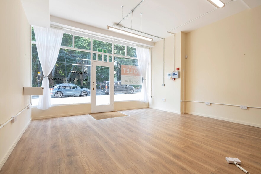 400 St. John St, London to rent - Building Photo - Image 3 of 7