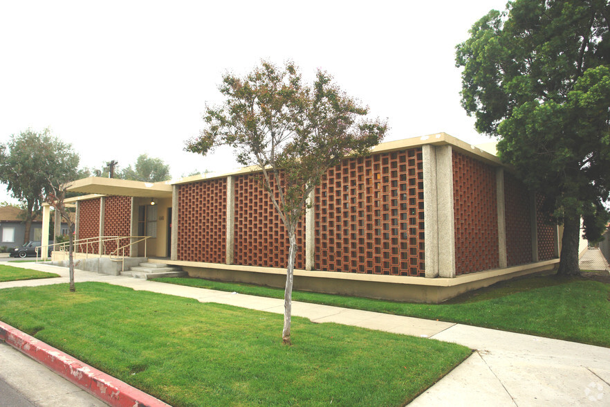 440 W Los Feliz Rd, Glendale, CA for sale - Building Photo - Image 1 of 2