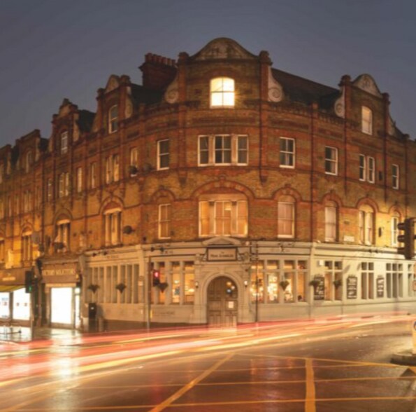 426B Streatham High Rd, London for sale - Primary Photo - Image 1 of 1