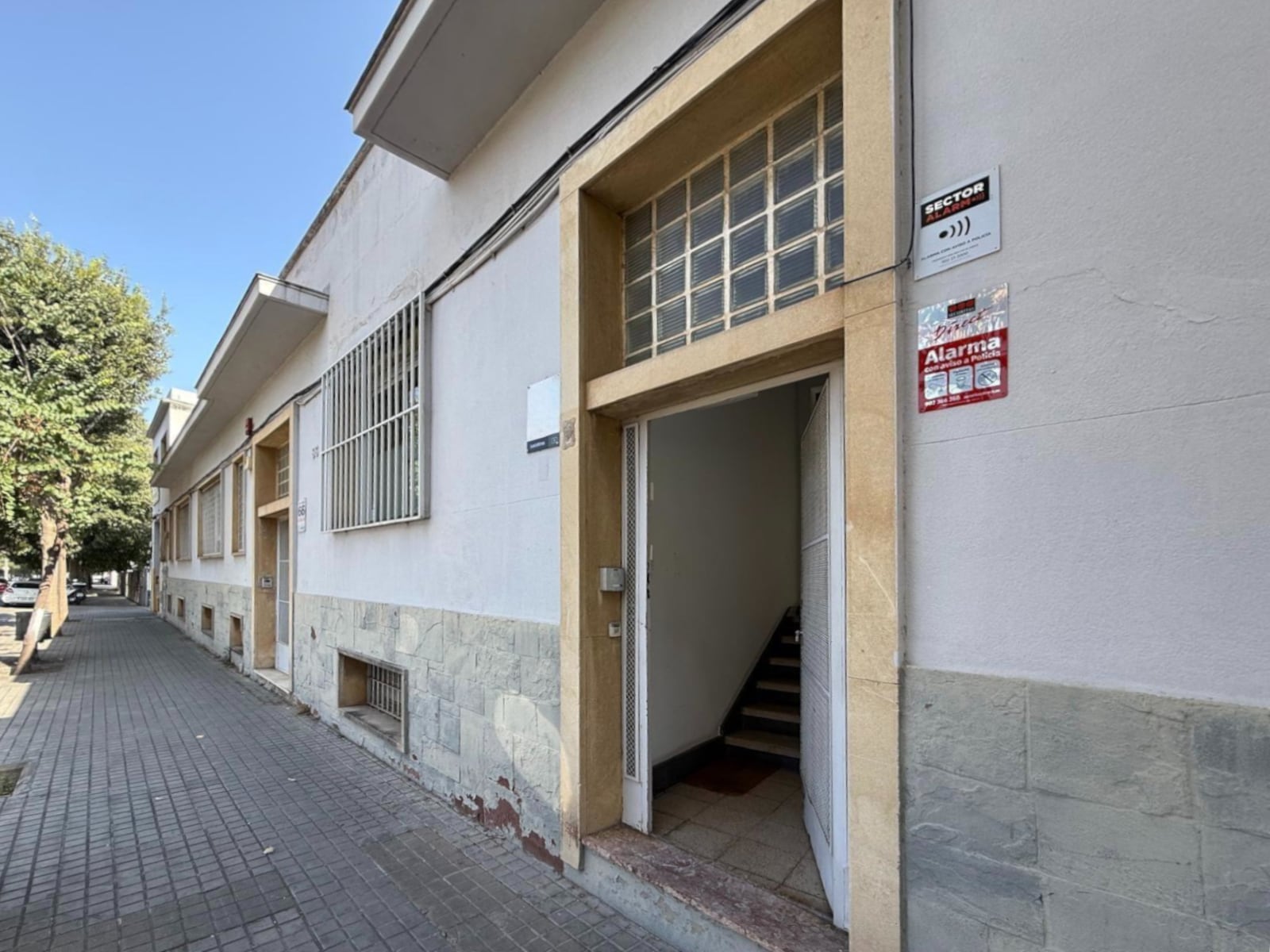 Office / Retail in Barcelona, Barcelona to rent Interior Photo- Image 1 of 13