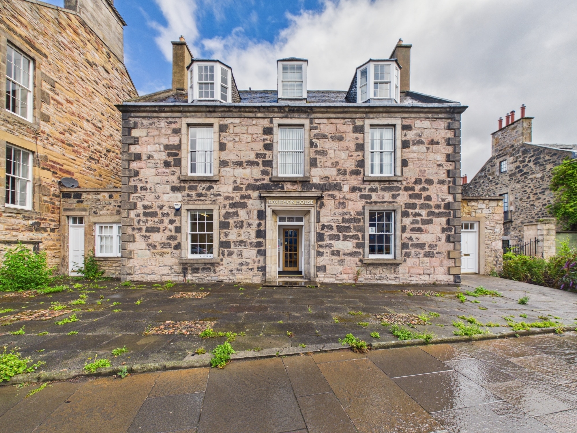 57 Queen Charlotte St, Edinburgh for sale Building Photo- Image 1 of 10