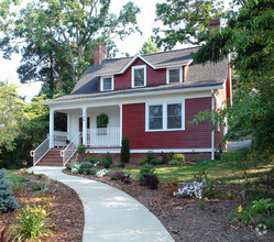 144 E Chestnut St, Asheville, NC for sale Primary Photo- Image 1 of 3