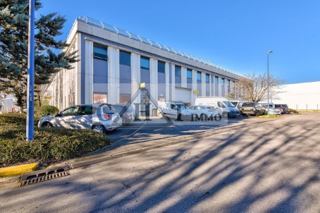 Industrial in Aulnay-sous-Bois to rent - Building Photo - Image 2 of 4