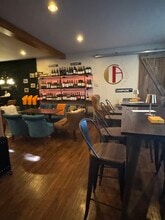 12603-12607 NE Woodinville Dr, Woodinville, WA to rent Interior Photo- Image 2 of 6