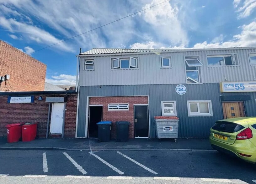 Church St, Seaham to rent - Building Photo - Image 2 of 3