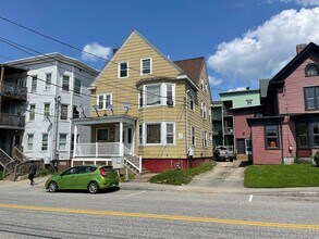 92 Bartlett St, Lewiston, ME for sale Primary Photo- Image 1 of 5