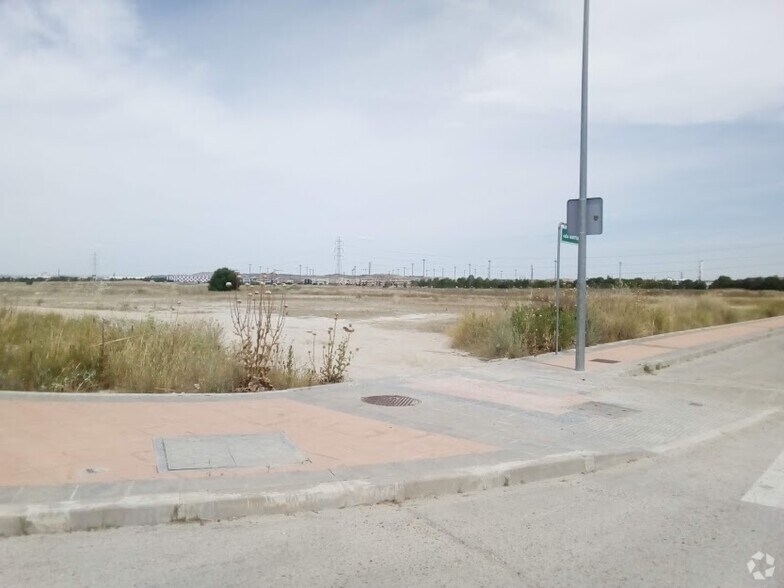 Land in Pinto, Madrid for sale - Primary Photo - Image 1 of 1