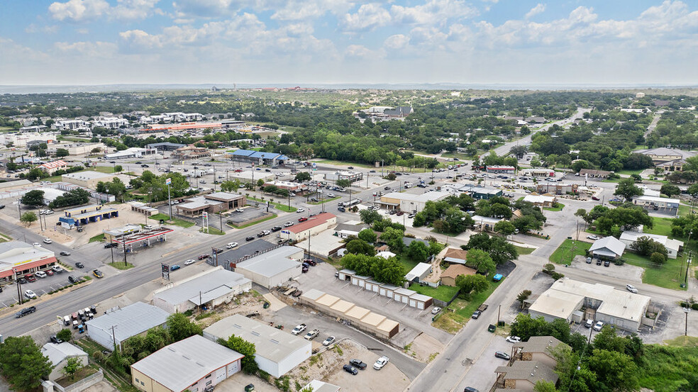 900 Avenue J, Marble Falls, TX for sale - Aerial - Image 3 of 7