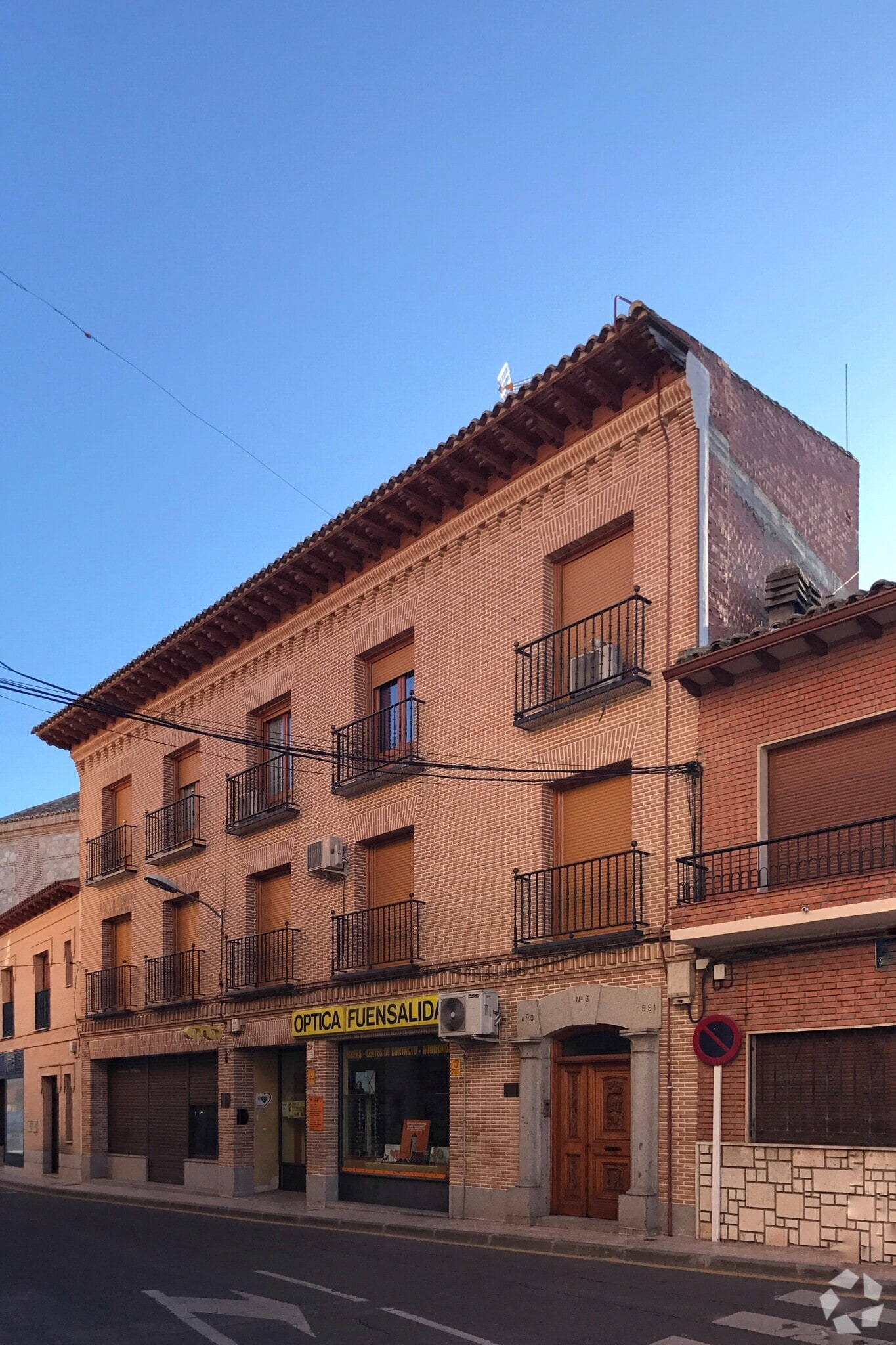 Calle Seis de Octubre, 3, Fuensalida, Toledo to rent Primary Photo- Image 1 of 3
