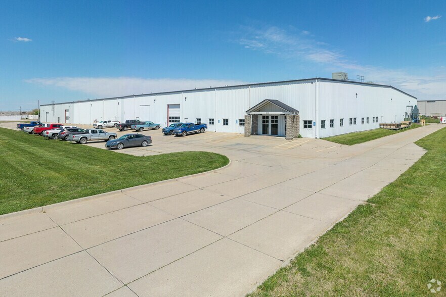 6000 N 60th St, Lincoln, NE for sale - Building Photo - Image 1 of 1