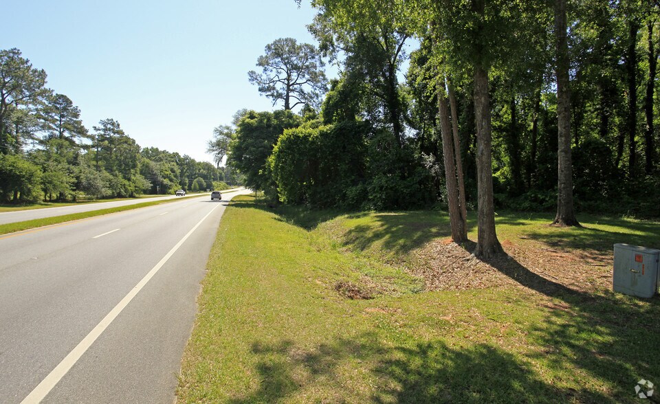 4073 Apalachee Pky, Tallahassee, FL for sale - Primary Photo - Image 1 of 1