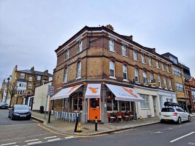 More details for 198 St. Ann's Hl, London - Retail for Sale