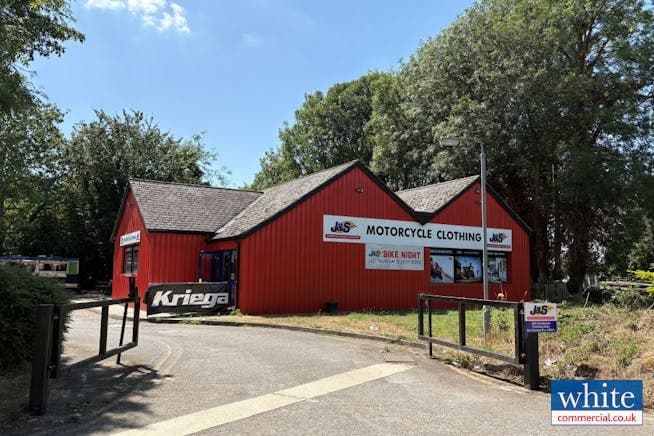 A40, Eynsham to rent Primary Photo- Image 1 of 6