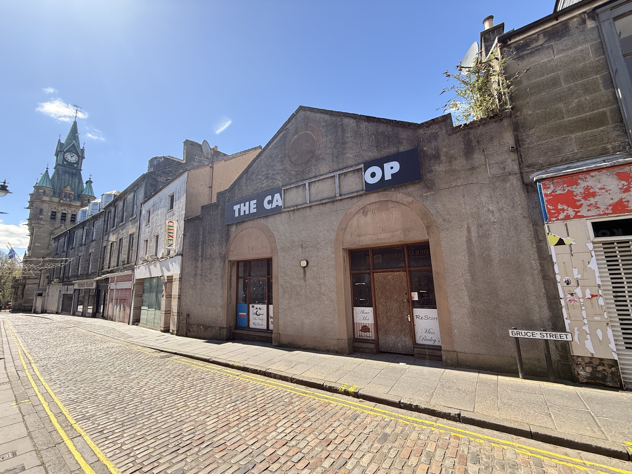 17-19 Bruce St, Dunfermline to rent Primary Photo- Image 1 of 3