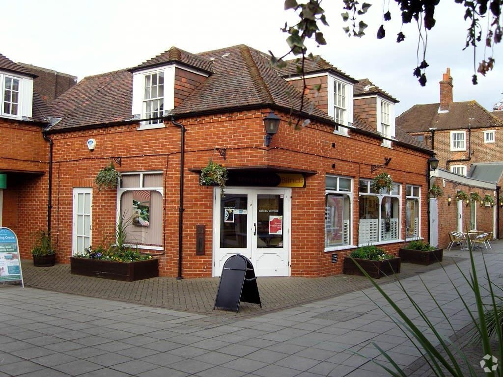 11 Weavers Walk, Newbury to rent Primary Photo- Image 1 of 3