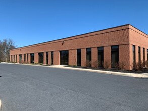 3913 Hartzdale Dr, Camp Hill, PA for rent Building Photo- Image 1 of 10